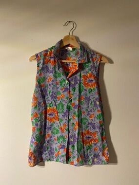 Vintage Floral Sleeveless Button-Down in Purple & Orange